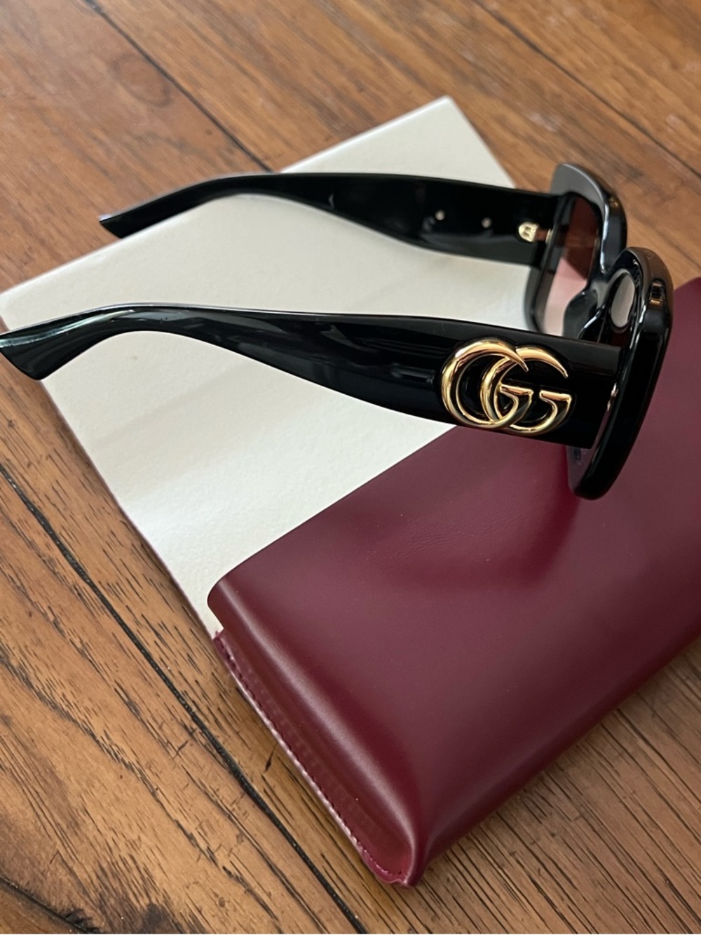 Gucci Black BUTTERFLY GOLD GG SUNGLASSES  50mm NEW $560 - Picture 7 of 14